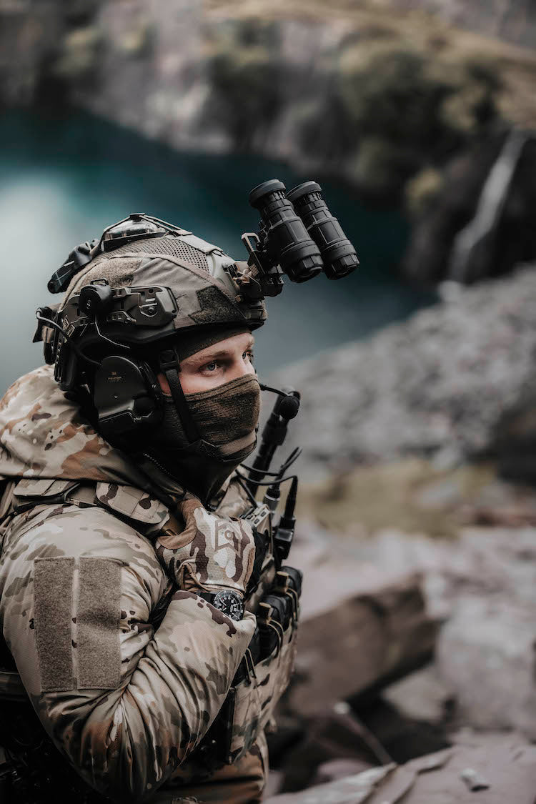 MoG Light Duty Multicam, i bruk av soldat