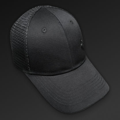 Cap Mesh Blackout