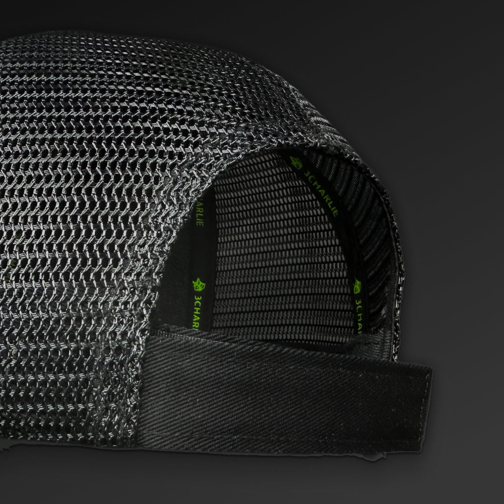 Cap Mesh Blackout